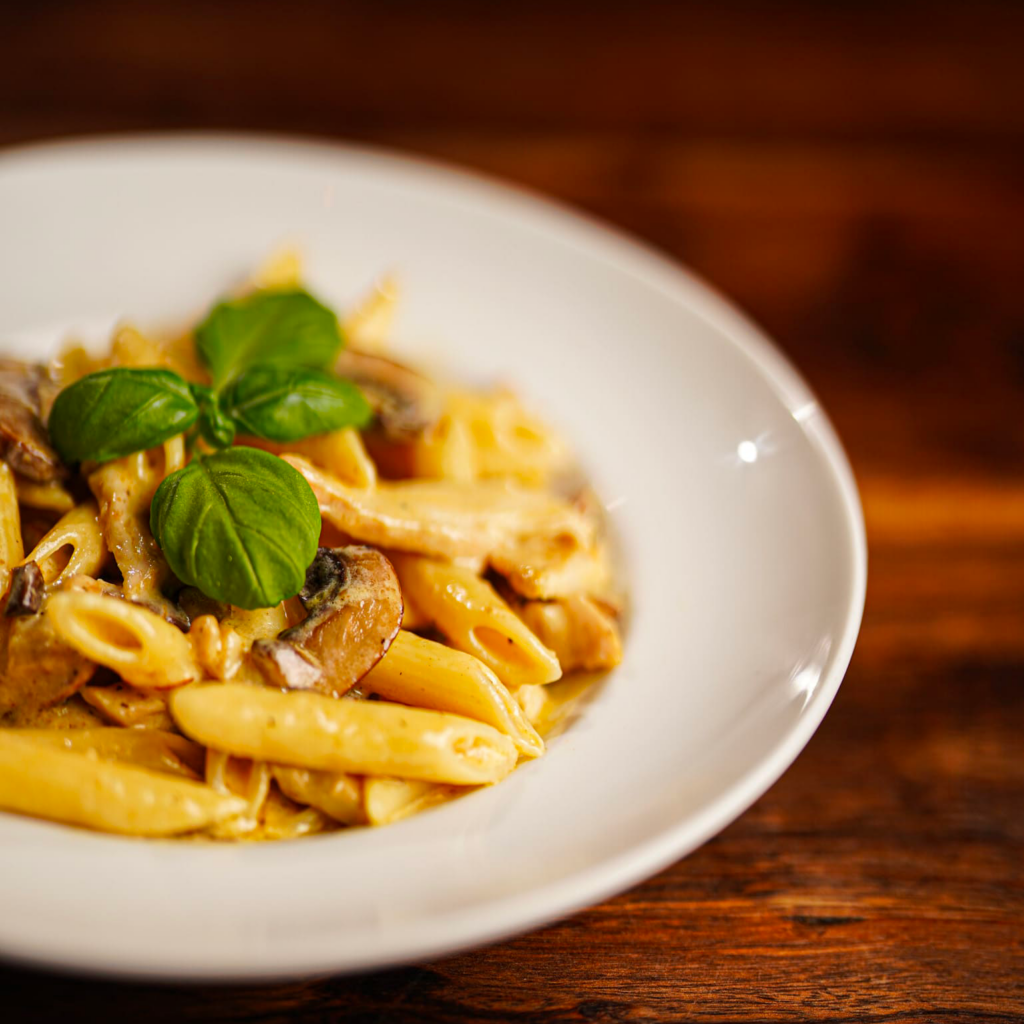 pâtes champignons-restaurant rungis