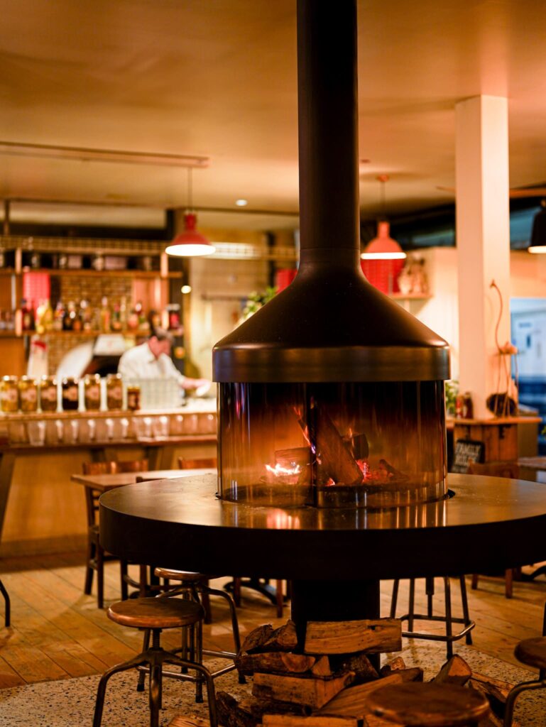 cheminée salle restaurant rungis